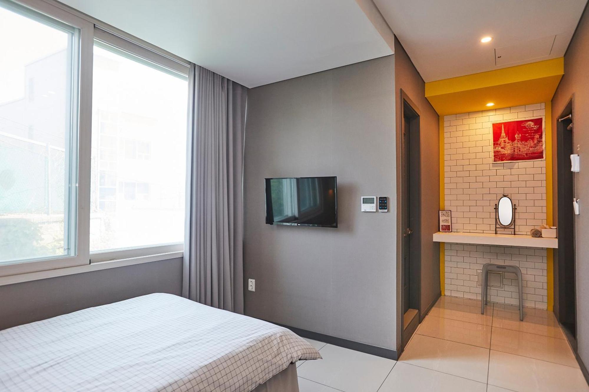 Red-Lighthouse Guest House Sokcho Room photo